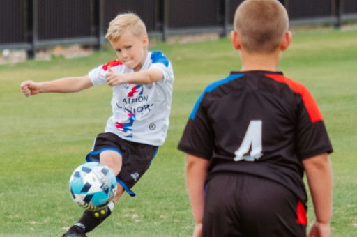 Entdecke Freizeitaktivitäten für Kinder in Sports & Activity